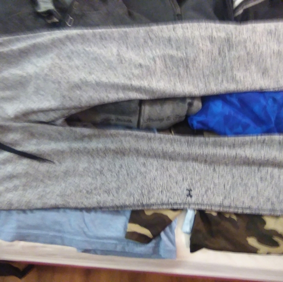 Mens under armor pants size medium - Picture 2 of 3